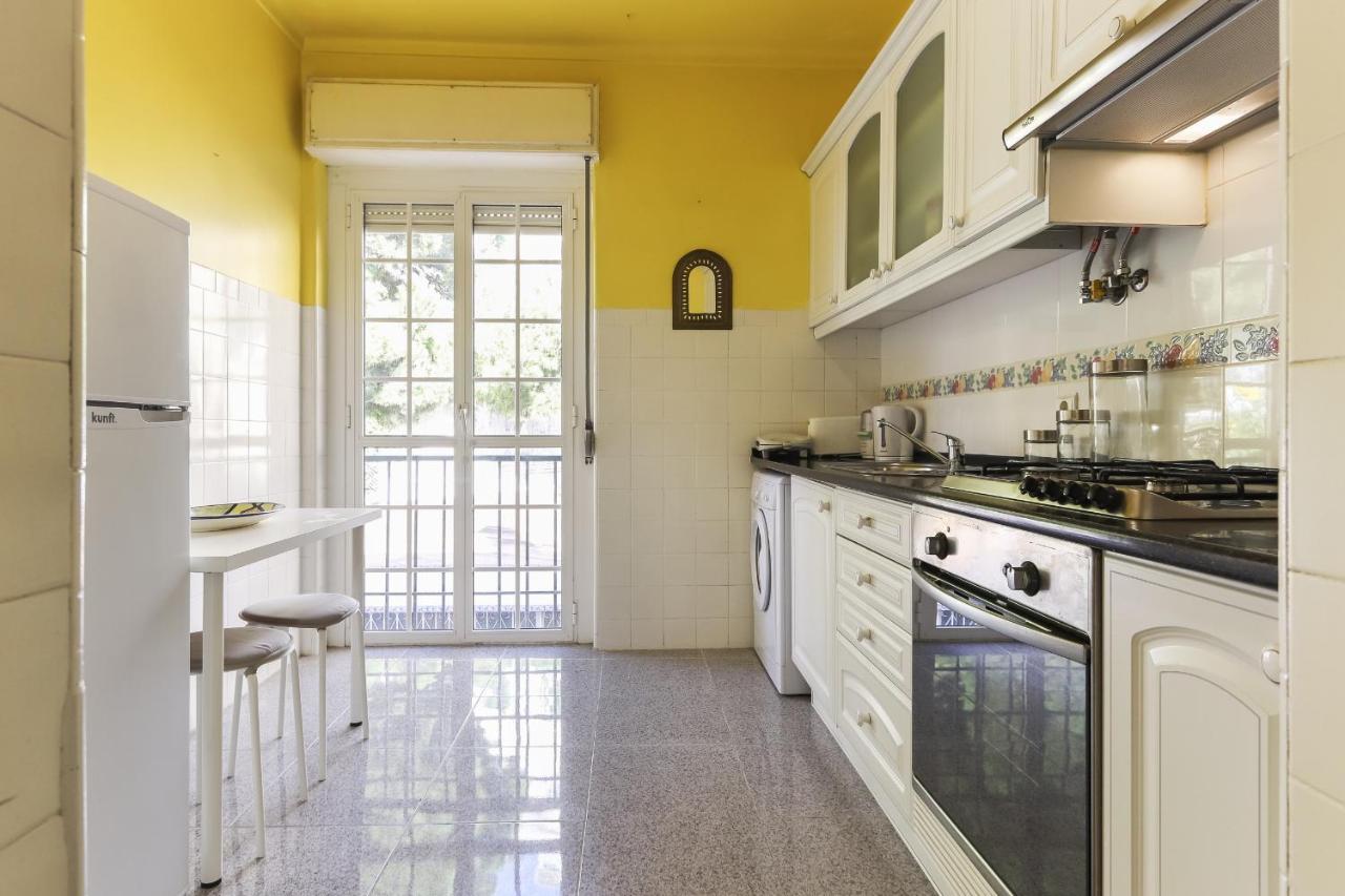 Principe Real Balcony By Homing Apartment Lisbon Exterior photo